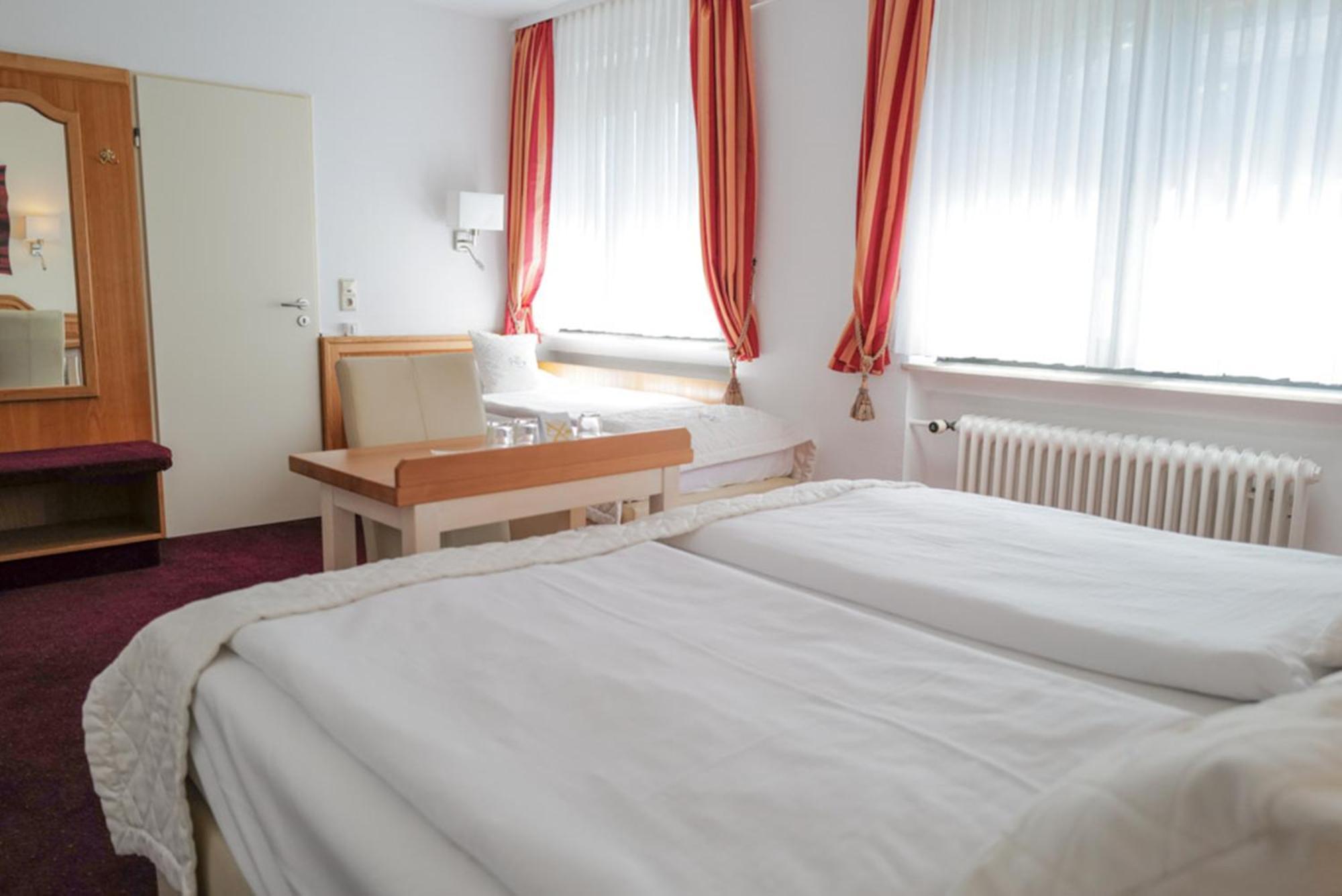 Hotel Trapp Ruedesheim am Rhein Bilik gambar